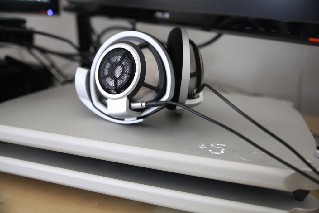 Headphone Battle: Abyss AB-1266 vs. Sennheiser HD 800 with Anaxilus Modification