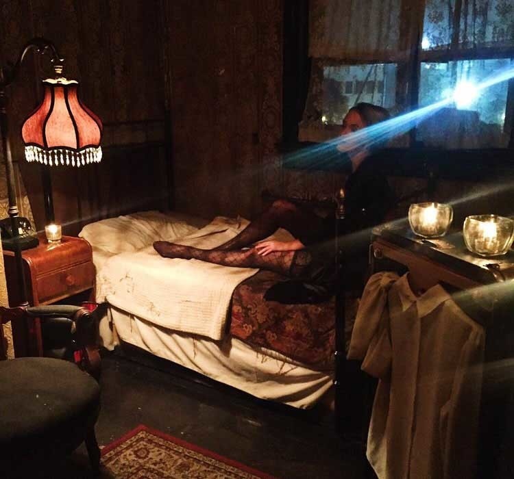 Yoke Lore - Spotify's Sexy and Intimate Fans First Event