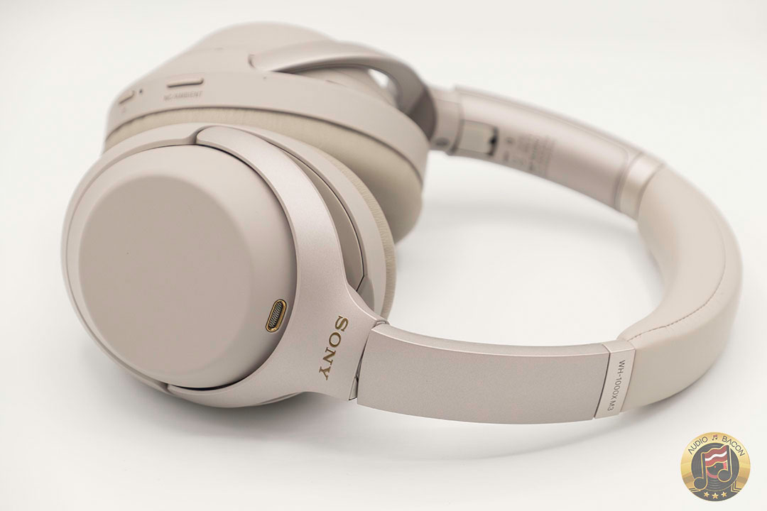 Sony WH-1000XM3 Bluetooth Headphone Review - STILL the King of Noise-Canceling