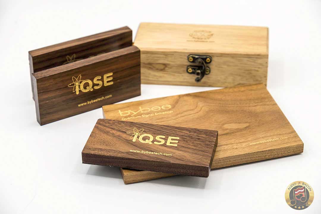 Bybee Technologies iQSE, and Crystal Series Quantum Signal Enhancer, Gold RCA Adapters