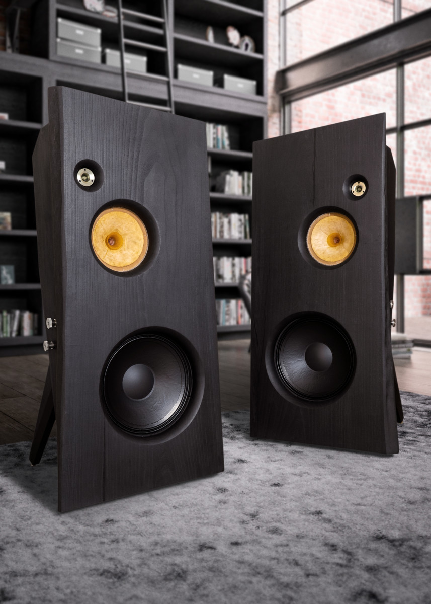 Treehaus Audiolab introduces new “Texture Black Metallic” finish 